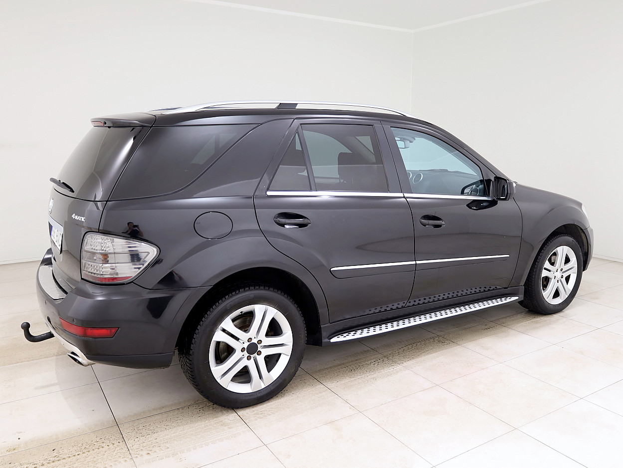 Mercedes-Benz ML 350 Luxury Facelift 3.0 CDI 165 kW - Photo 3