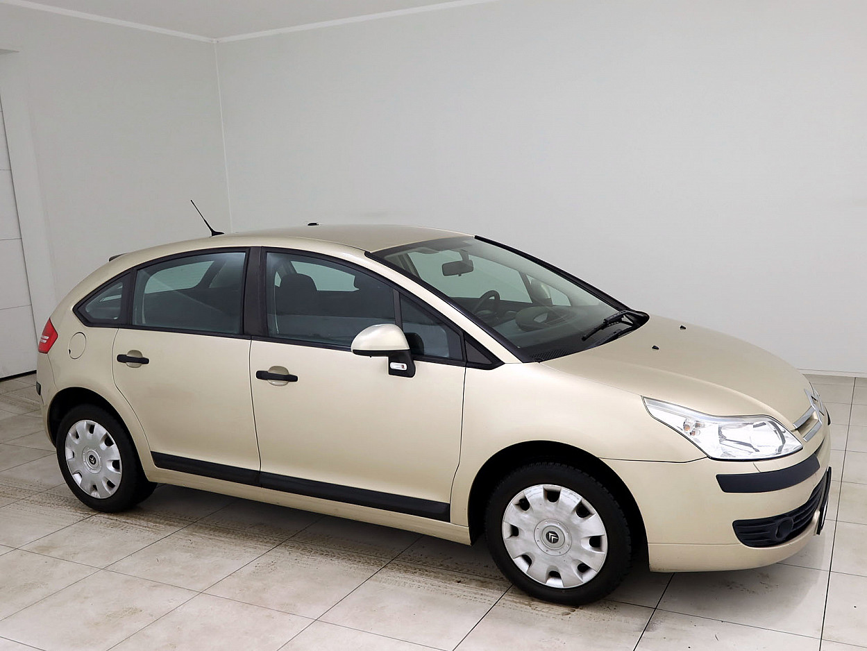 Citroen C4 Elegance 1.6 80 kW - Photo 1