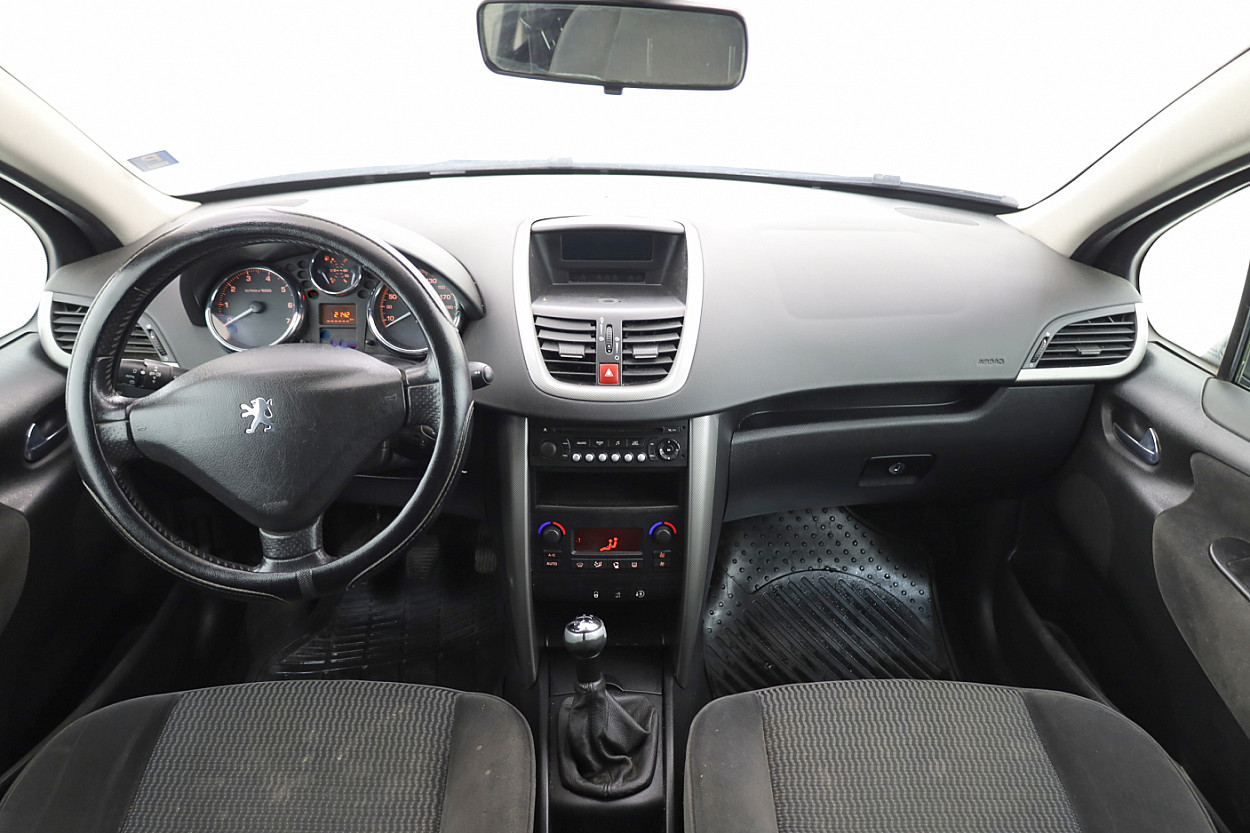 Peugeot 207 1.6 80 kW - Photo 5