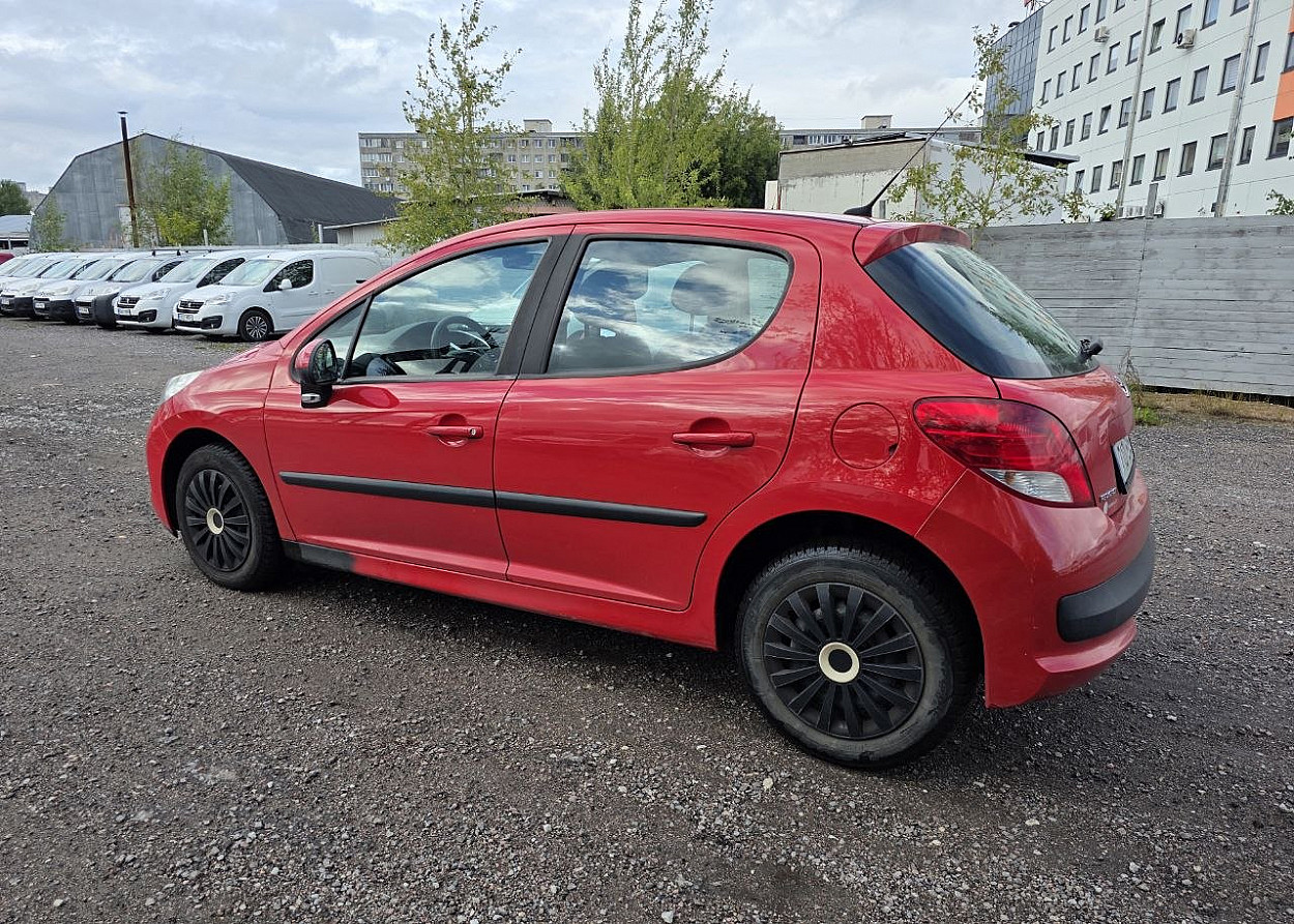 Peugeot 207 Facelift 1.4 70kW