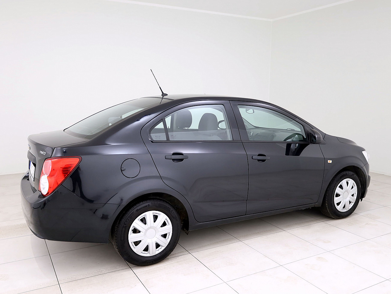 Chevrolet Aveo Comfort 1.2 CRDi 55 kW - Photo 3