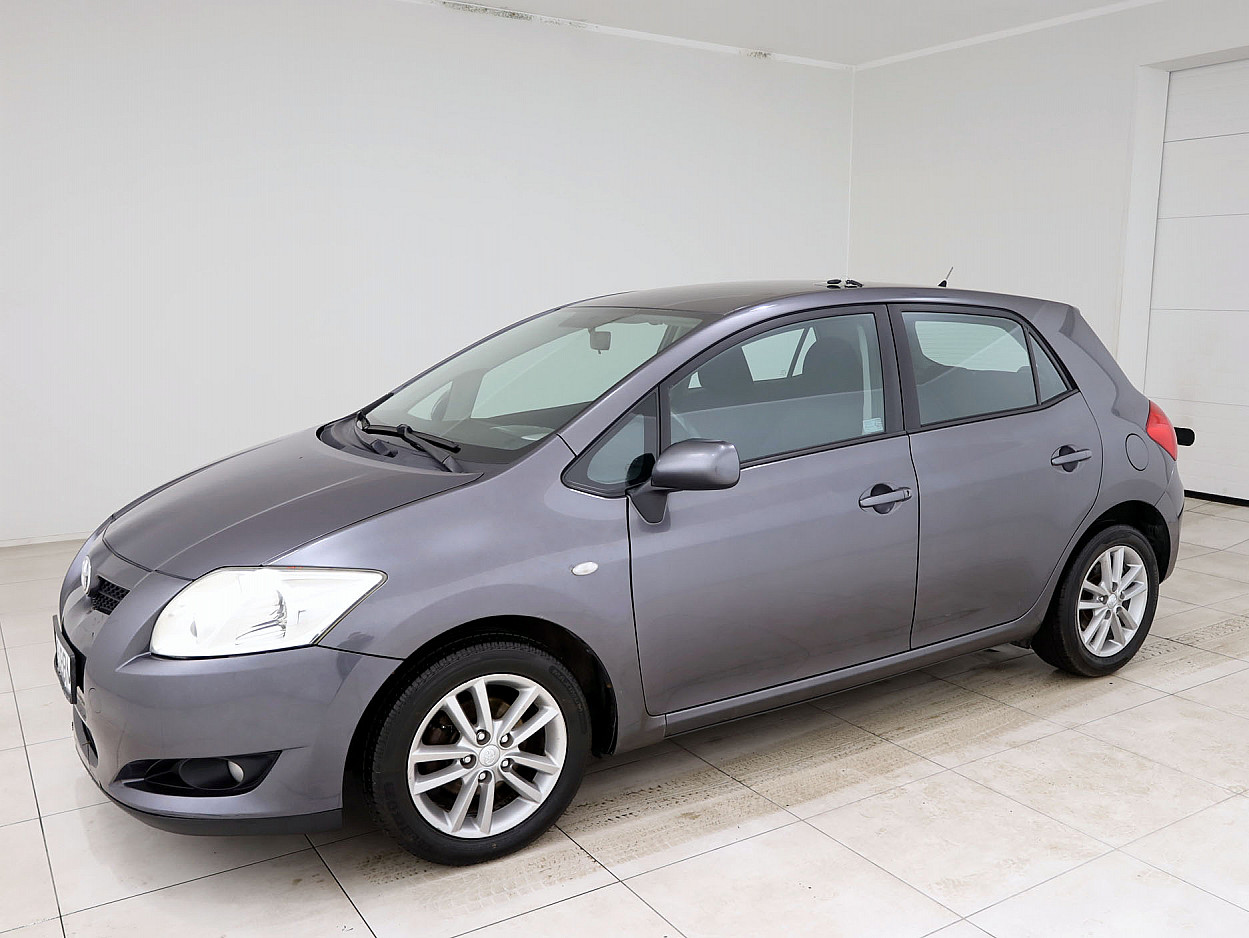 Toyota Auris Linea Sol ATM 1.6 91 kW - Photo 2