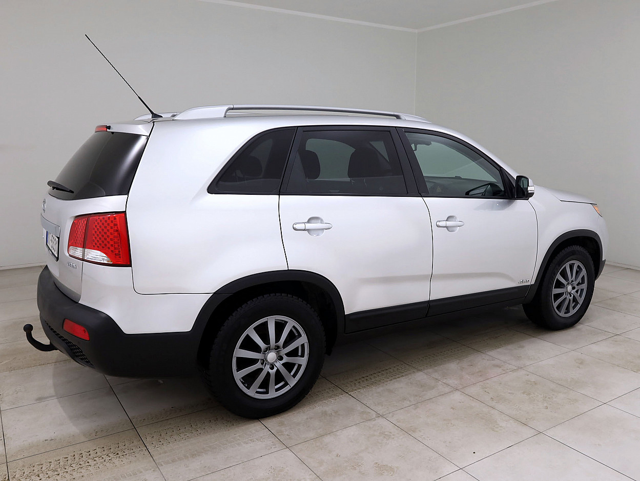 Kia Sorento Comfort 2.2 CRDi 145 kW - Photo 3