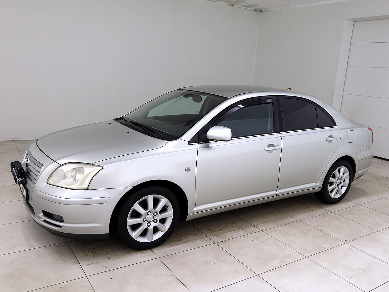 Toyota Avensis Linea Sol 2.2 D-4D 110 kW - Photo 2