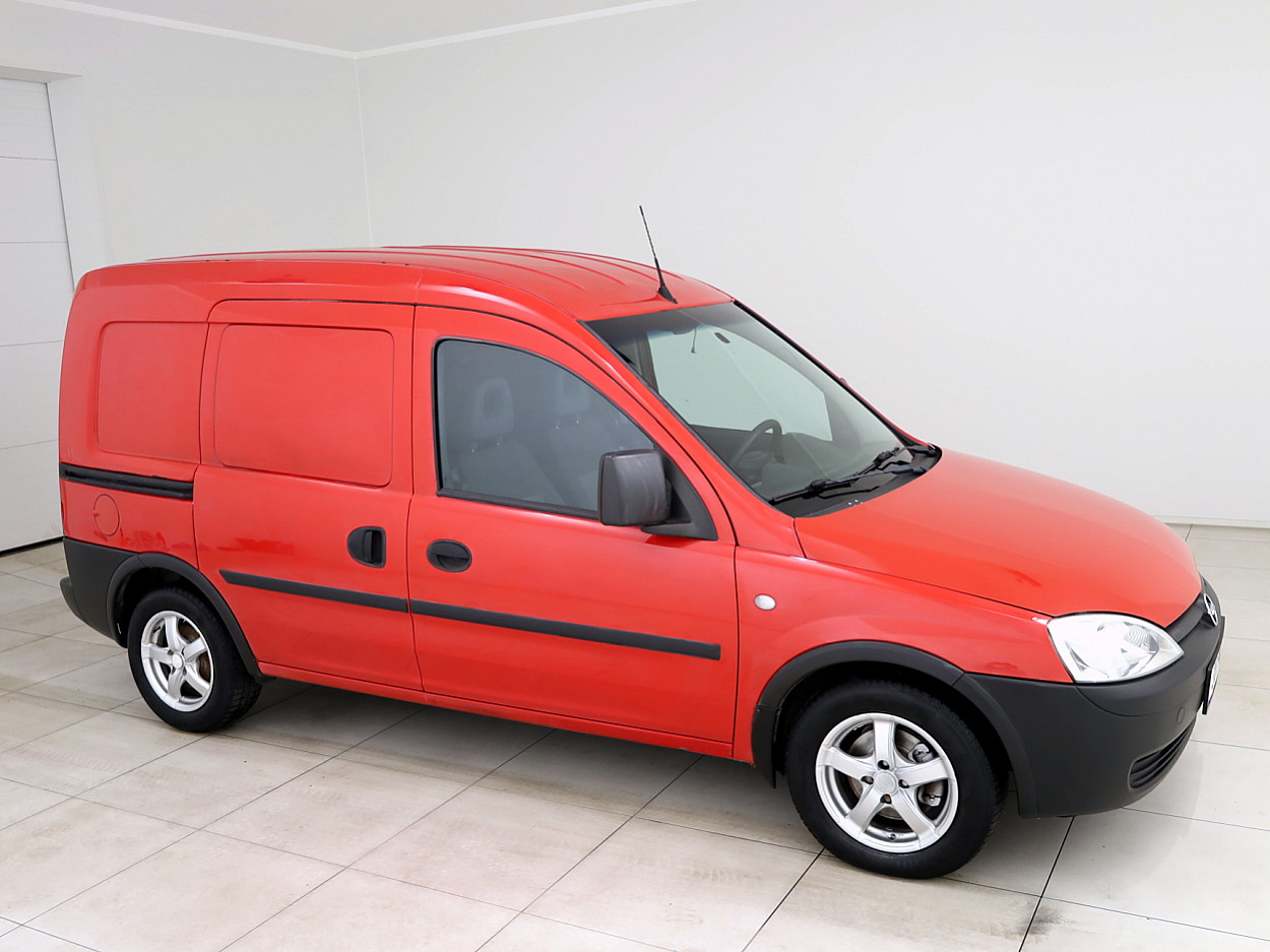 Opel Combo Van 1.4 66 kW - Photo 1