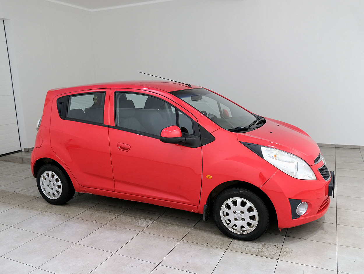 Chevrolet Spark City 1.0 50 kW - Photo 1