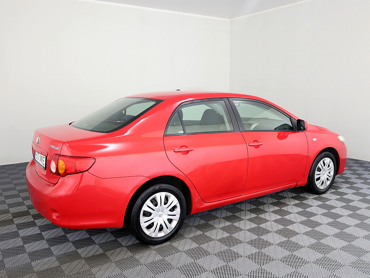 Toyota Corolla Linea Sol 1.6 91kW