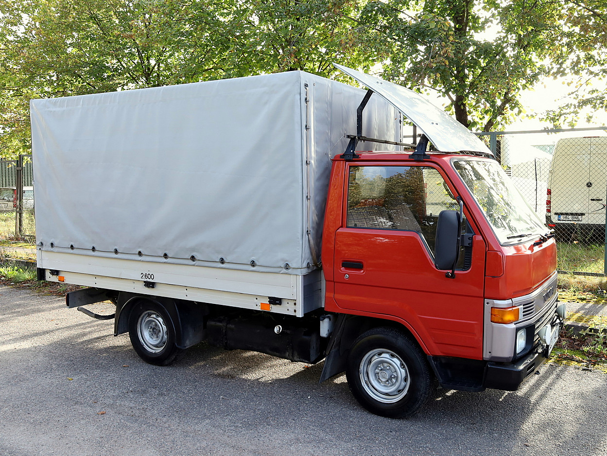 Toyota Dyna 2.4 TD 57 kW - Photo 1