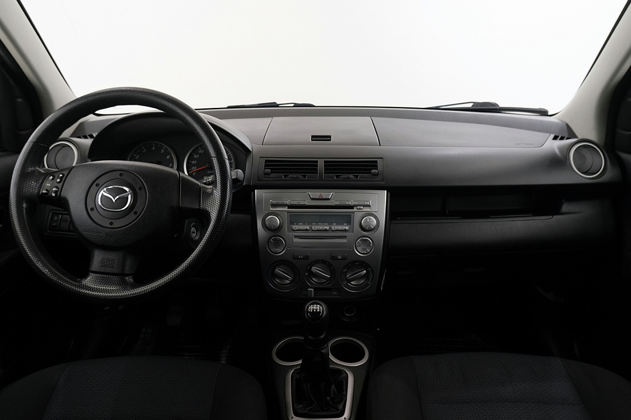 Mazda 2 Elegance 1.4 59 kW - Photo 5