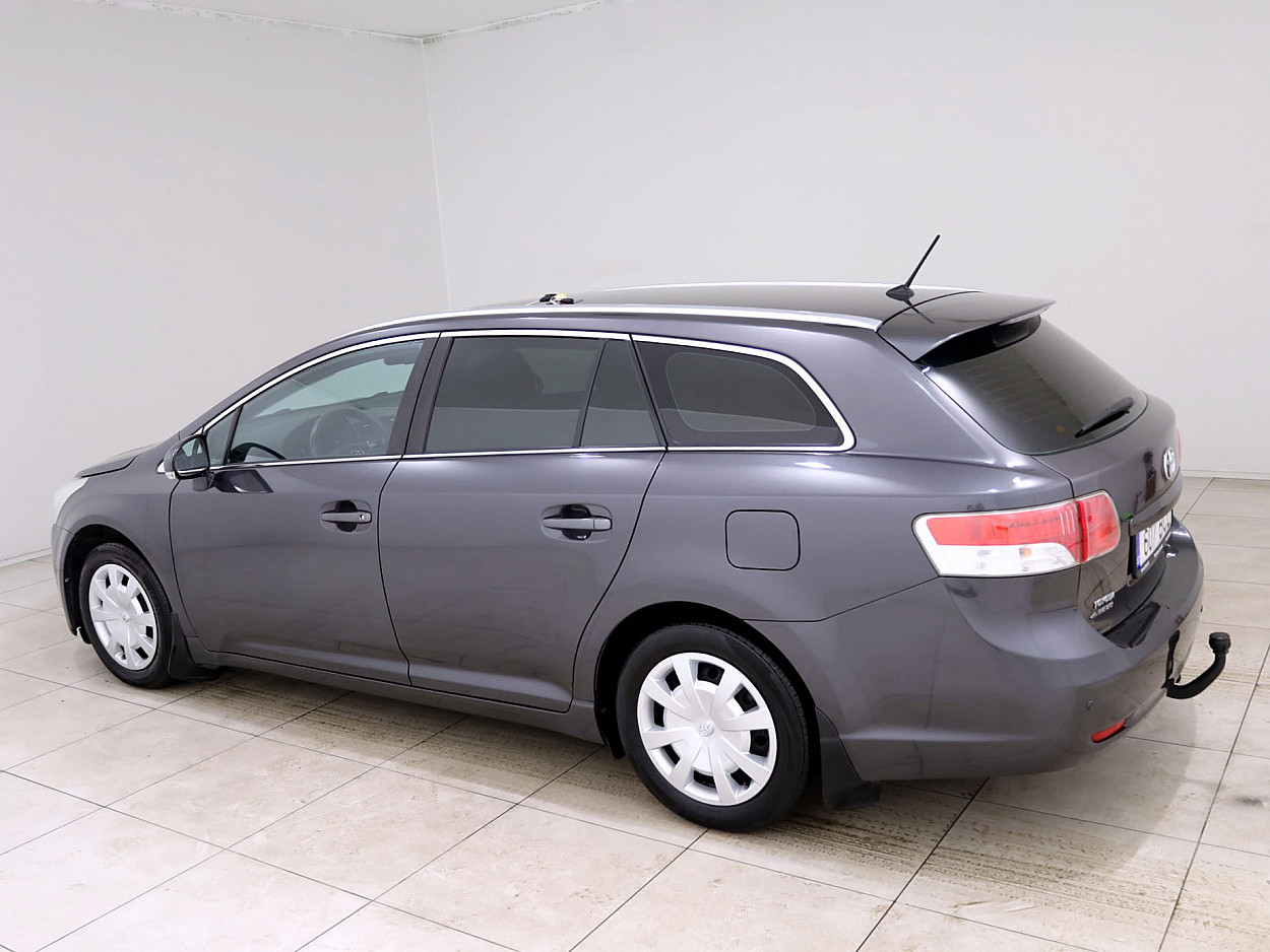 Toyota Avensis Linea Sol ATM 1.8 108 kW - Photo 4