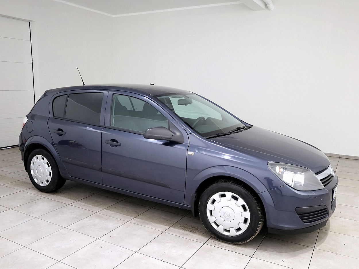 Opel Astra Elegance ATM 1.4 66 kW - Photo 1