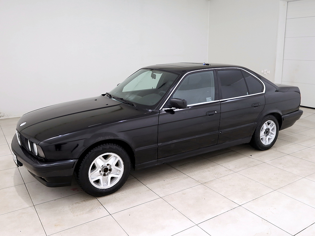 BMW 520 Executive ATM 2.0 110 kW - Photo 2