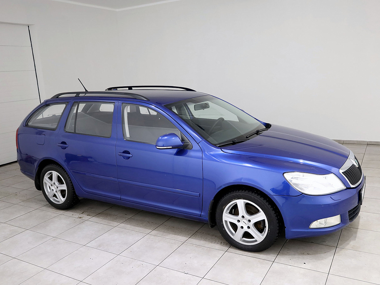 Skoda Octavia Comfortline Facelift 1.2 77 kW - Photo 1