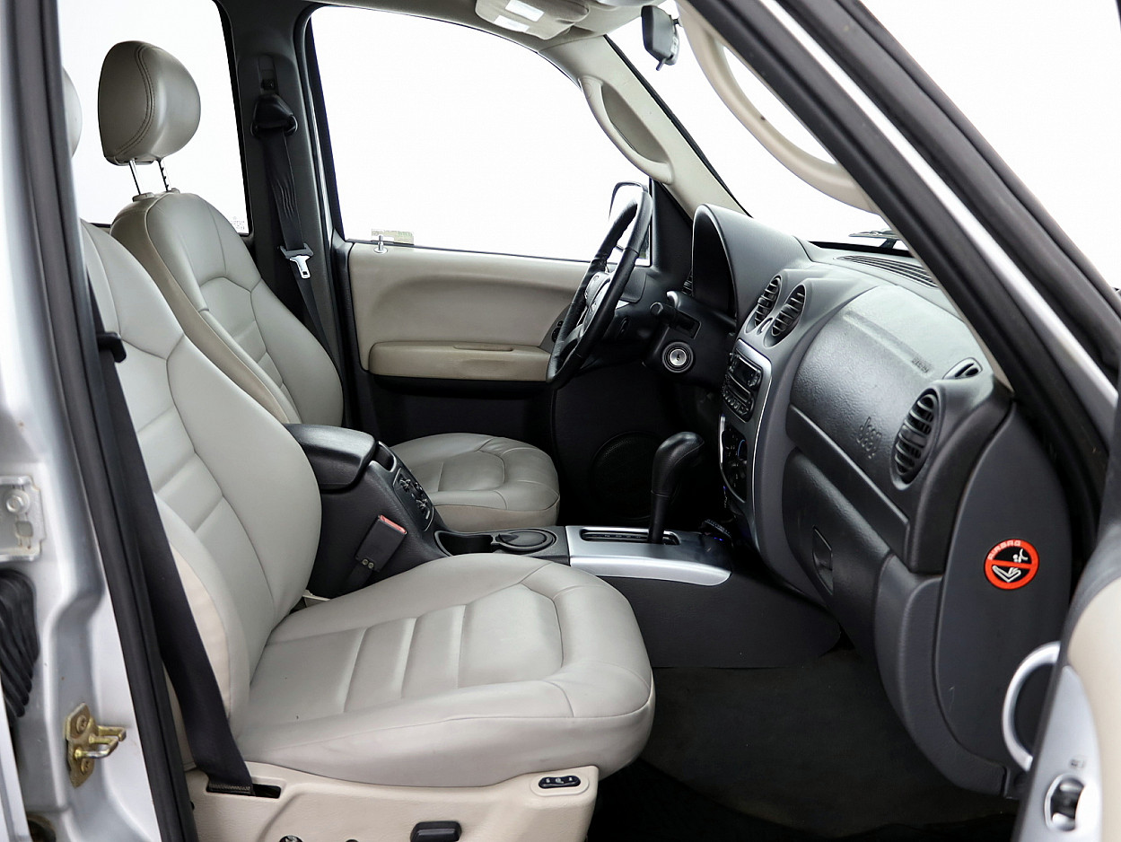 Jeep Cherokee Liberty LPG ATM 3.7 155kW