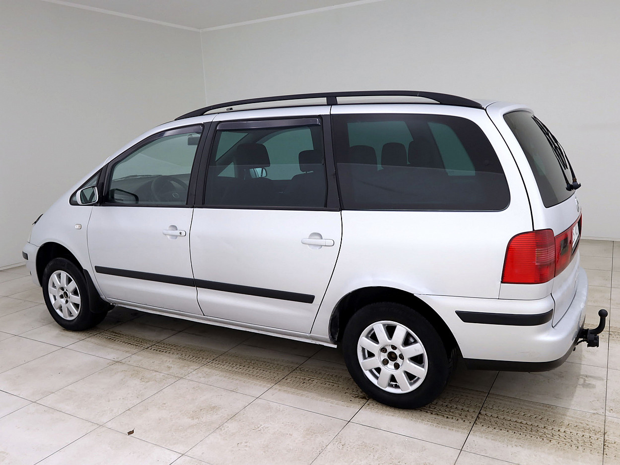 Volkswagen Sharan Highline 1.9 TDI 85 kW - Photo 4