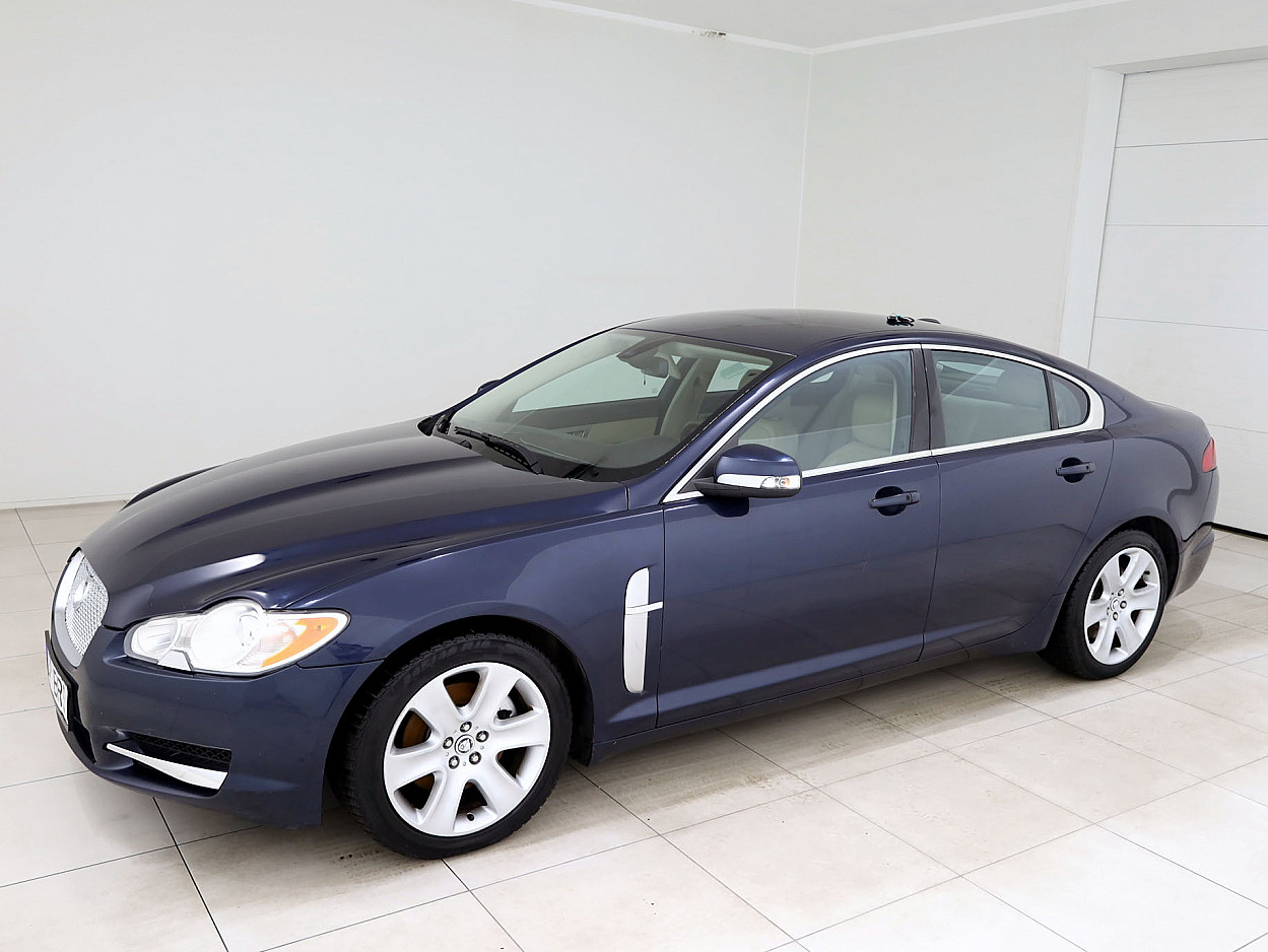 Jaguar XF Luxury 2.7 TD 152 kW - Photo 2