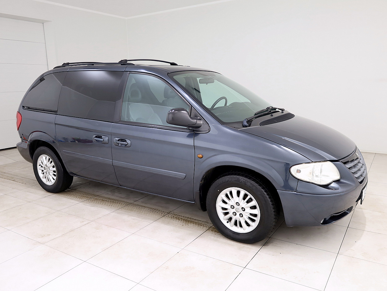 Chrysler Voyager Limited Facelift ATM 2.8 CRD 110 kW - Photo 1