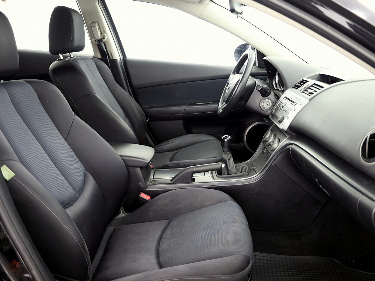 Mazda 6 Elegance 1.8 88kW