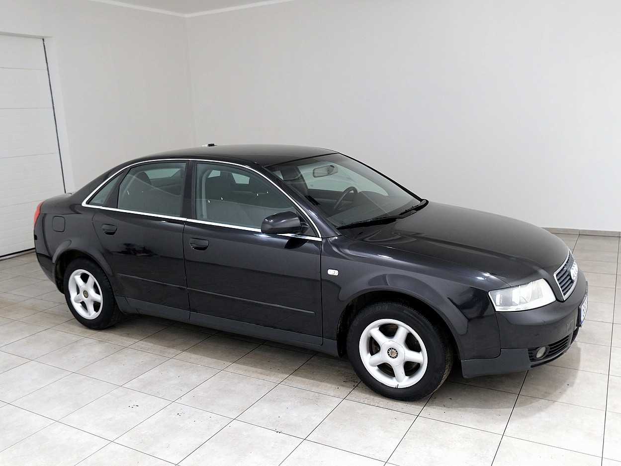 Audi A4 Comfortline ATM 2.0 96 kW - Photo 1