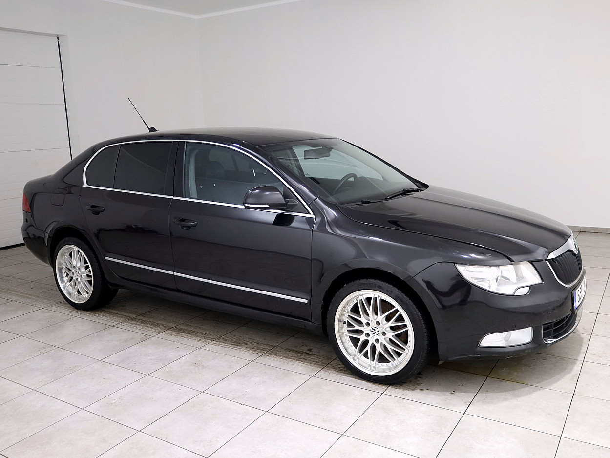 Skoda Superb Highline ATM 2.0 TDI 125 kW - Photo 1