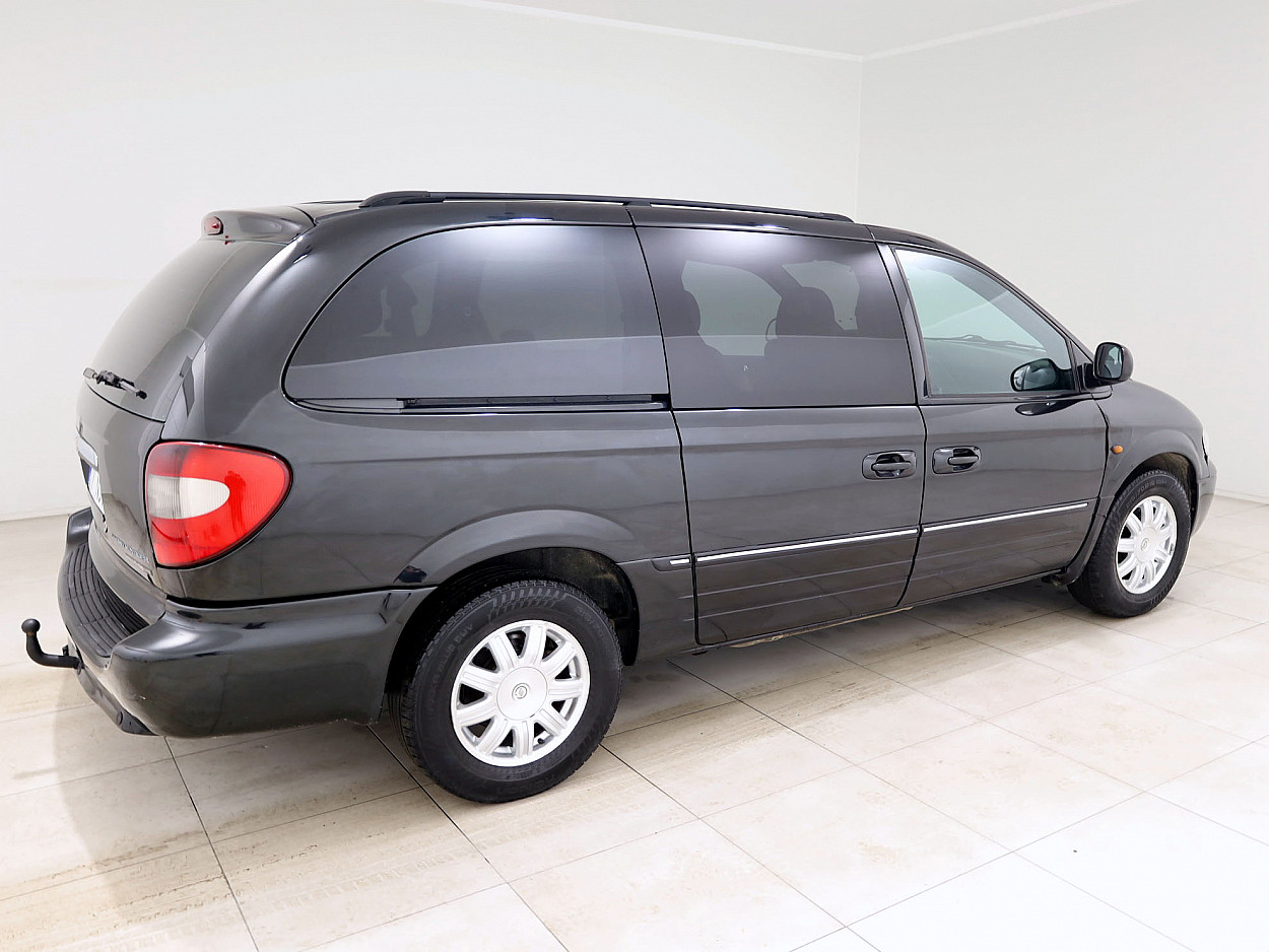 Chrysler Grand Voyager Stow N Go Limited 2.8 CRD 110 kW - Photo 3