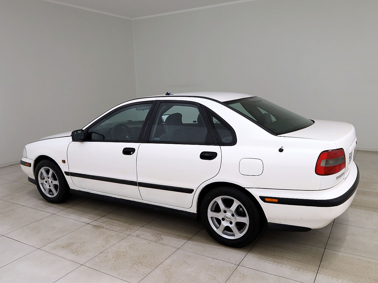 Volvo S40 Comfort 1.9 100 kW - Photo 4