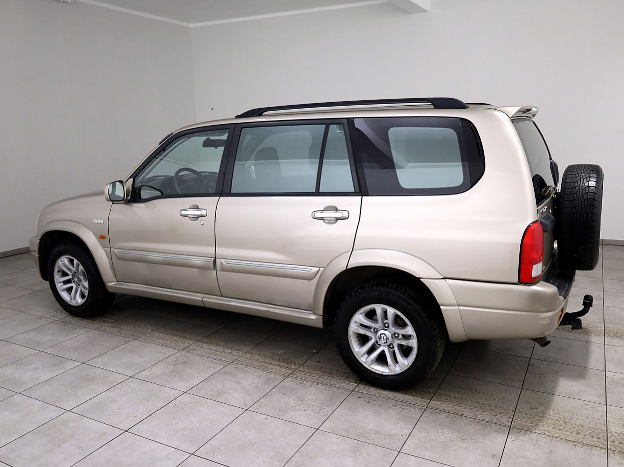 Suzuki Grand Vitara XL-7 Luxury 4x4 ATM 2.7 135 kW - Photo 4