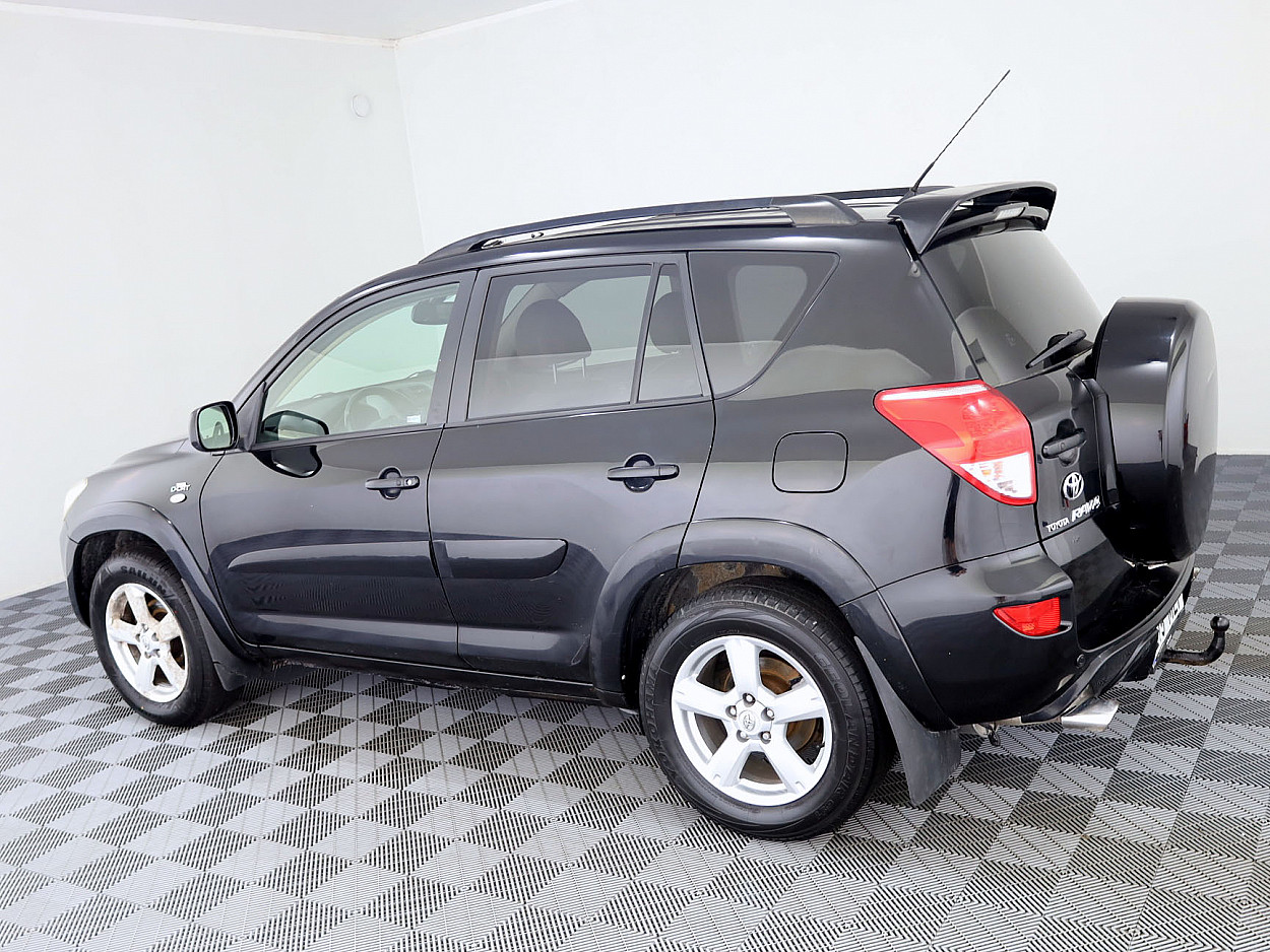 Toyota RAV4 Luxury 4x4 2.2 D-4D 130kW
