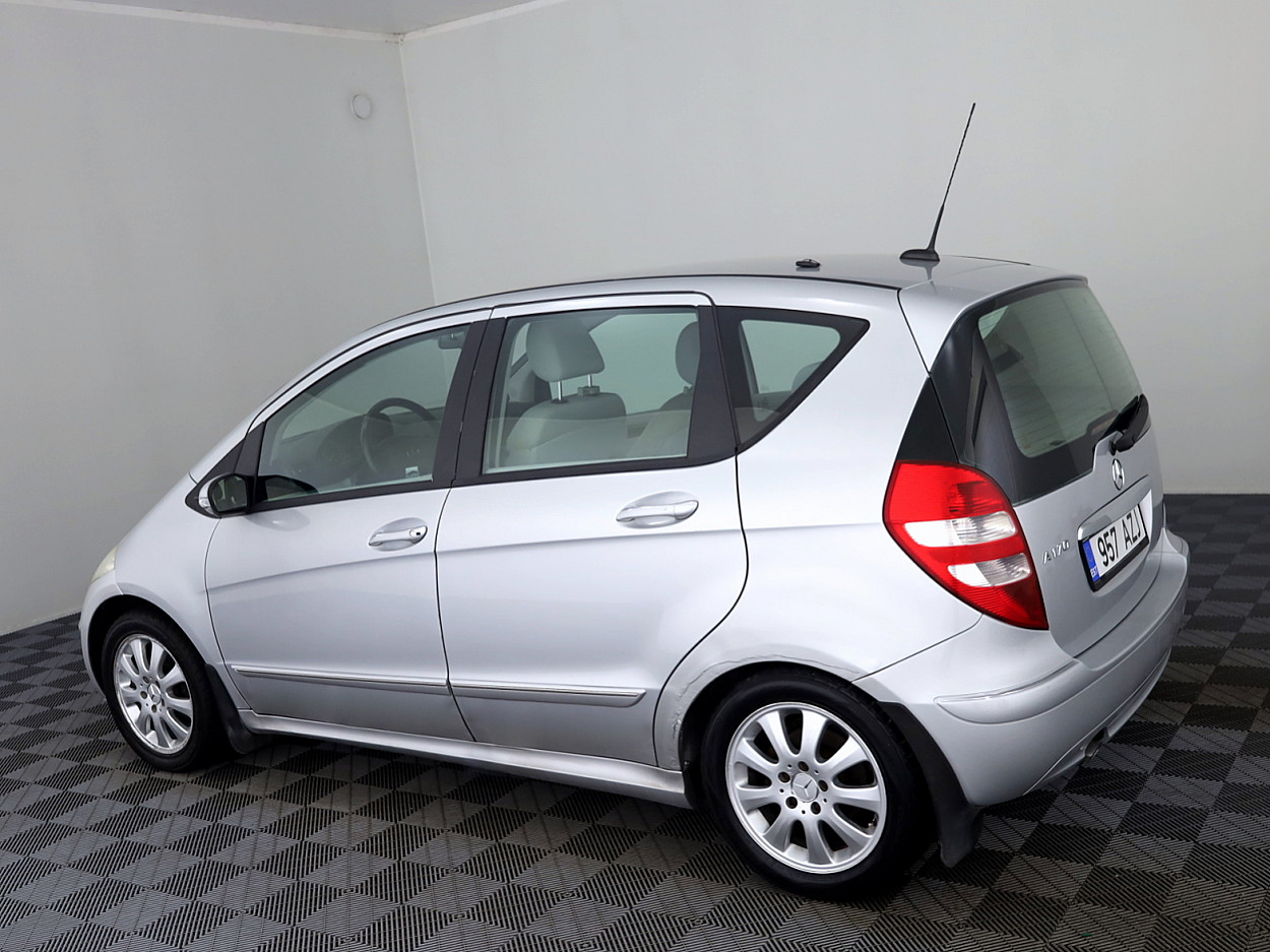 Mercedes-Benz A 170 Elegance 1.7 85kW