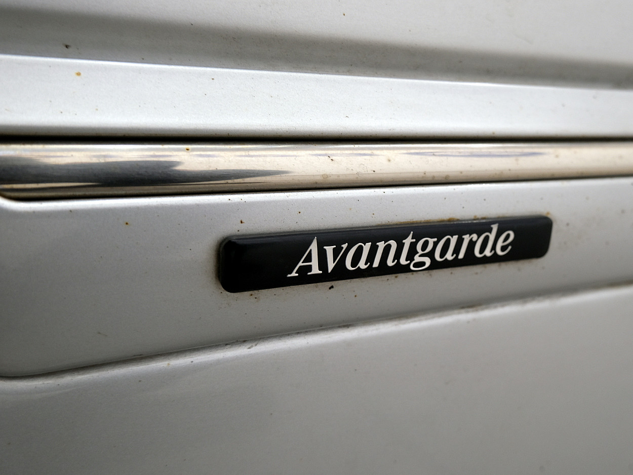 Mercedes-Benz E 220 Avantgarde Facelift ATM 2.1 CDI 105 kW - Photo 5