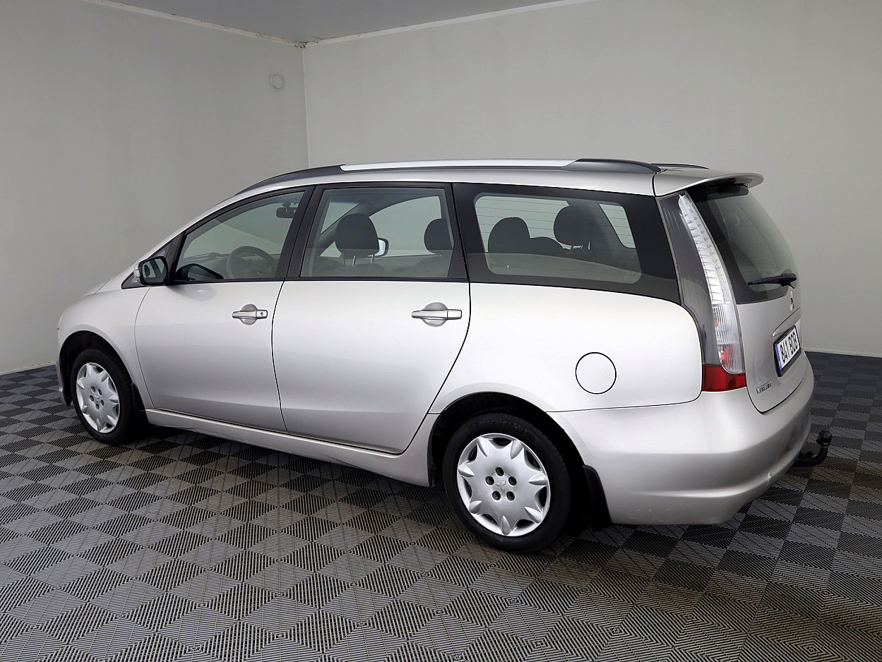 Mitsubishi Grandis Comfort Facelift 2.4 121kW