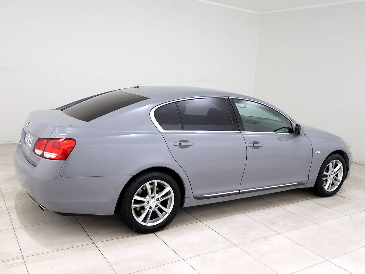 Lexus GS 300 Luxury ATM 3.0 183 kW - Photo 3