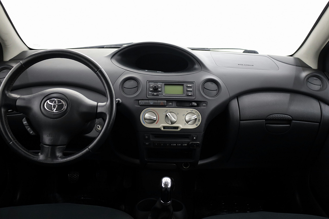 Toyota Yaris Linea Sol Facelift A-C 1.0 48 kW - Photo 5