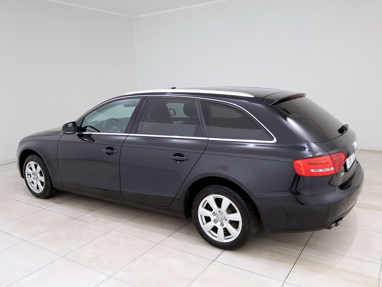 Audi A4 Avant Comfortline Facelift ATM 2.0 TDI 105 kW - Photo 4