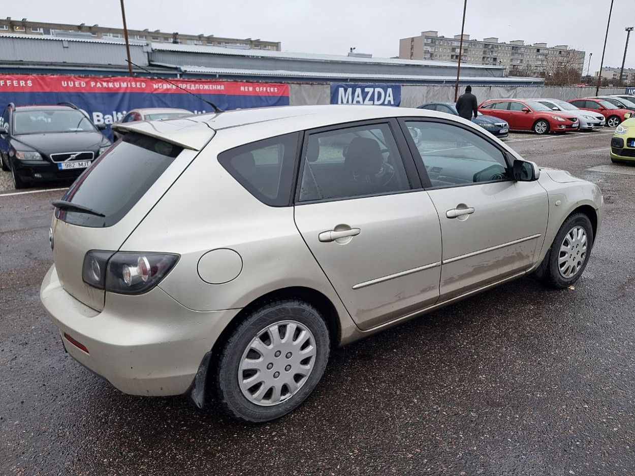 Mazda 3 Facelift 1.6 77 kW - Photo 3