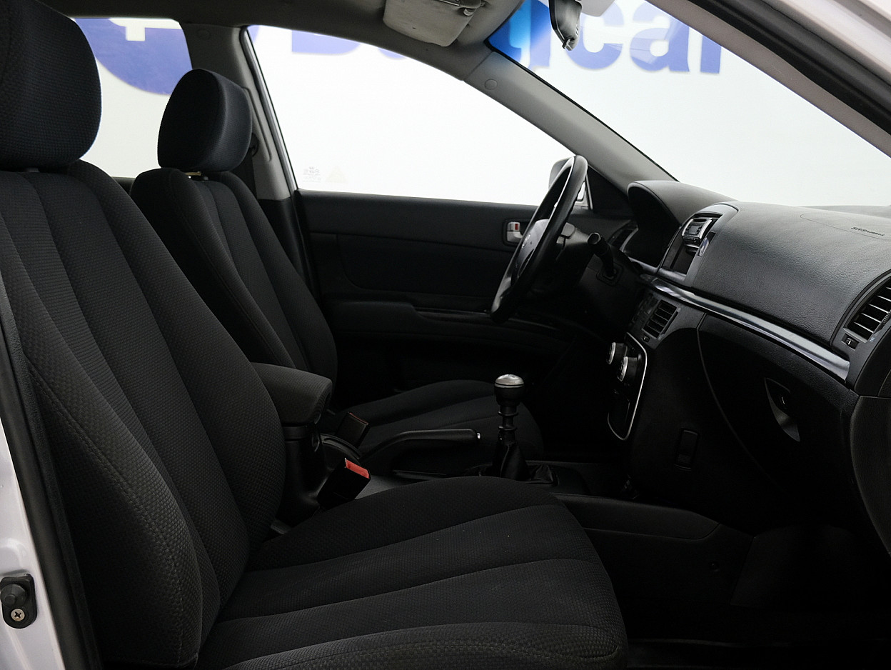 Hyundai Sonata Comfort 2.0 CRDi 103 kW - Photo 6