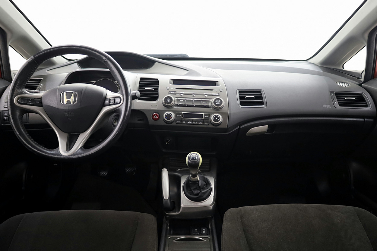 Honda Civic Elegance 1.8 103 kW - Photo 5