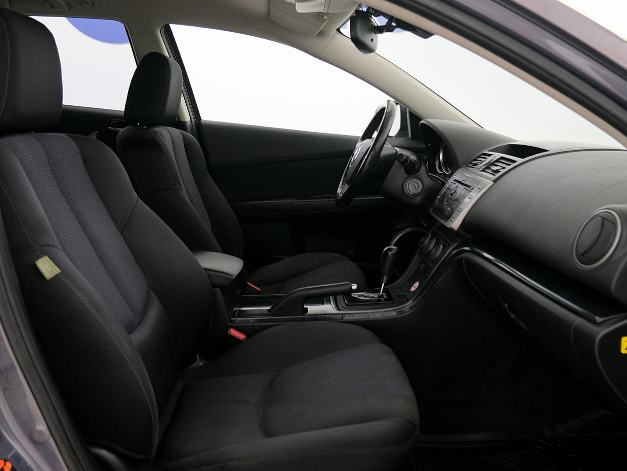 Mazda 6 Elegance ATM 2.0 108 kW - Photo 6