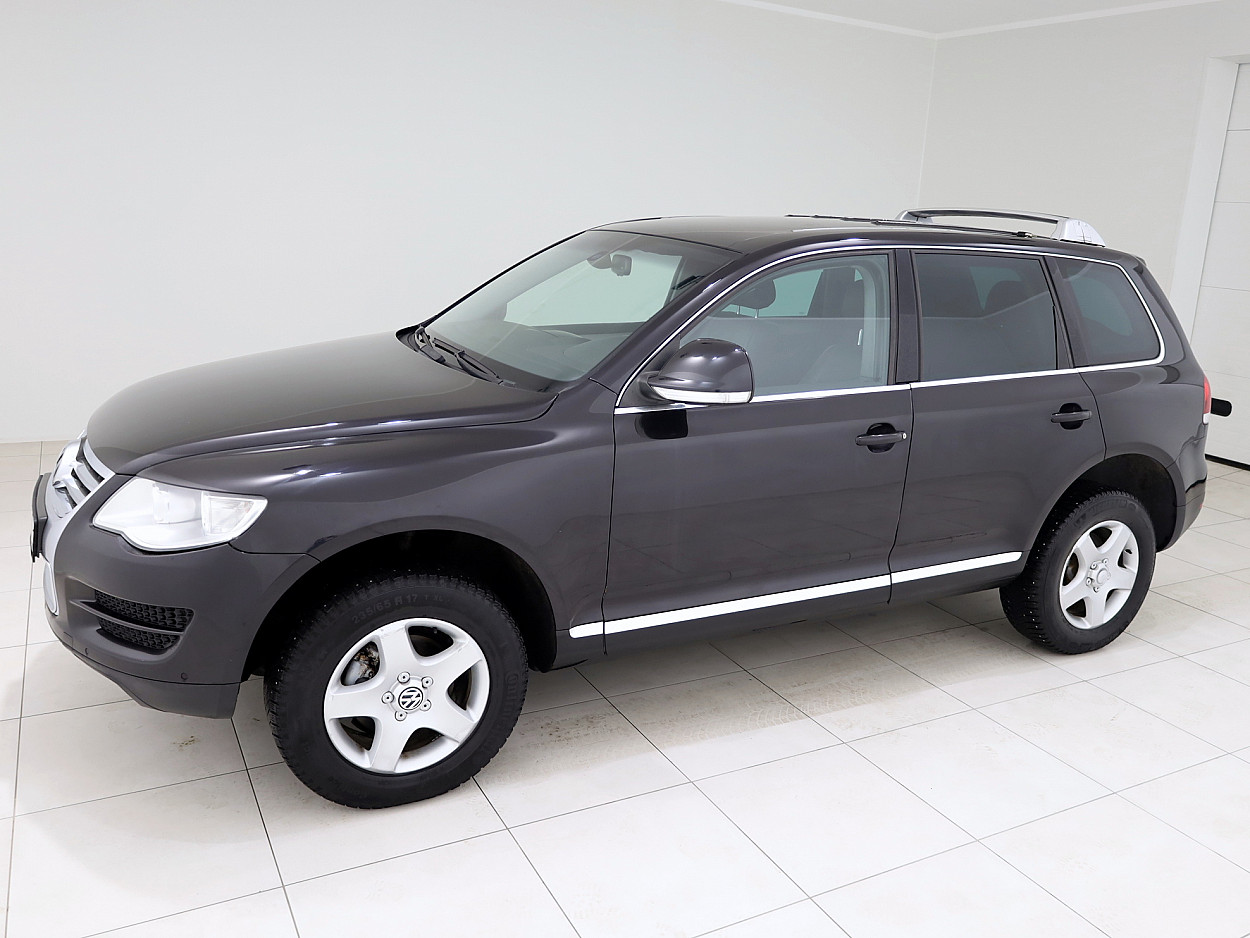 Volkswagen Touareg Highline Facelift ATM 2.5 TDI 120 kW - Photo 2