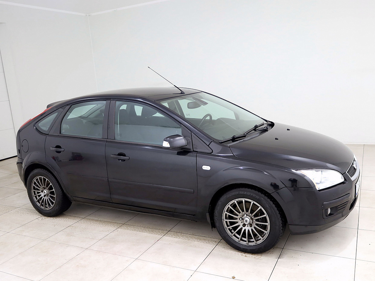 Ford Focus Ghia 1.8 TDCi 85 kW - Photo 1