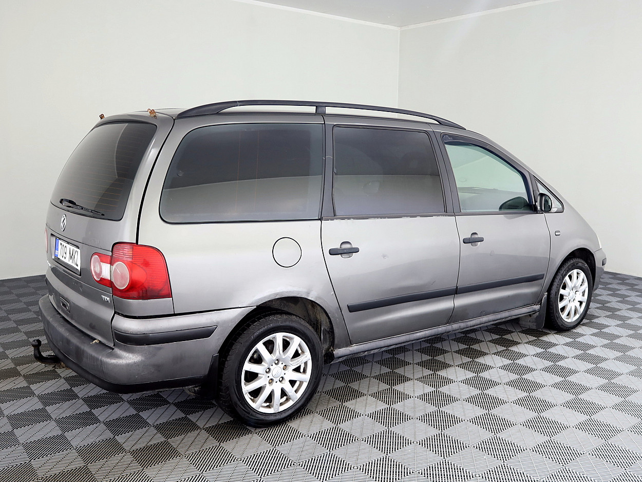 Volkswagen Sharan Comfortline Facelift ATM 1.9 TDI 85kW