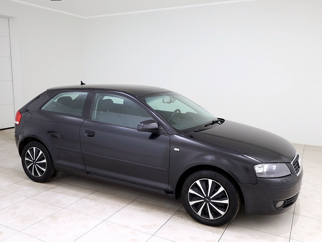 Audi A3 2.0 FSI 110 kW - Photo 1