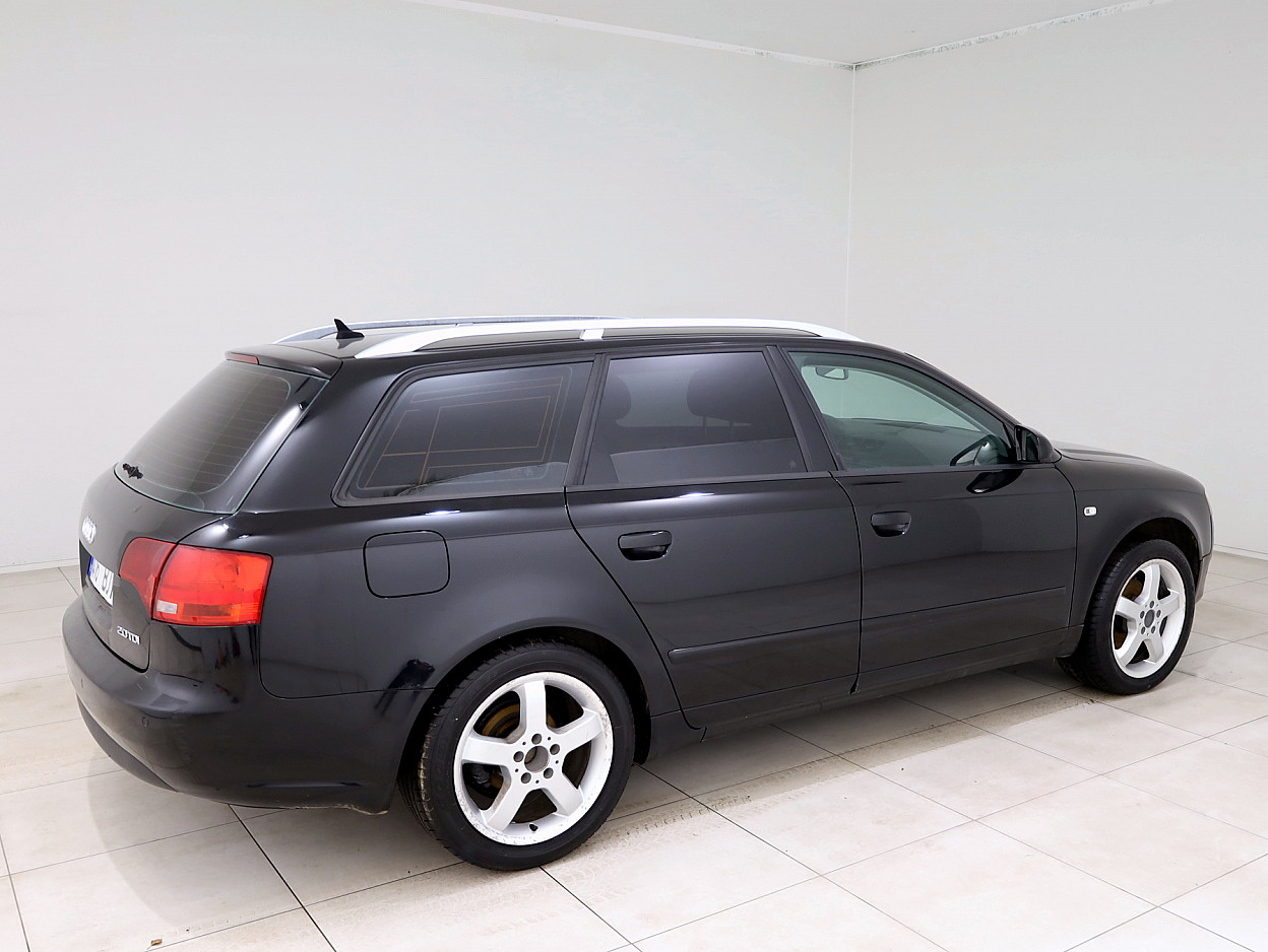 Audi A4 Avant Comfortline 2.0 TDI 103 kW - Photo 3