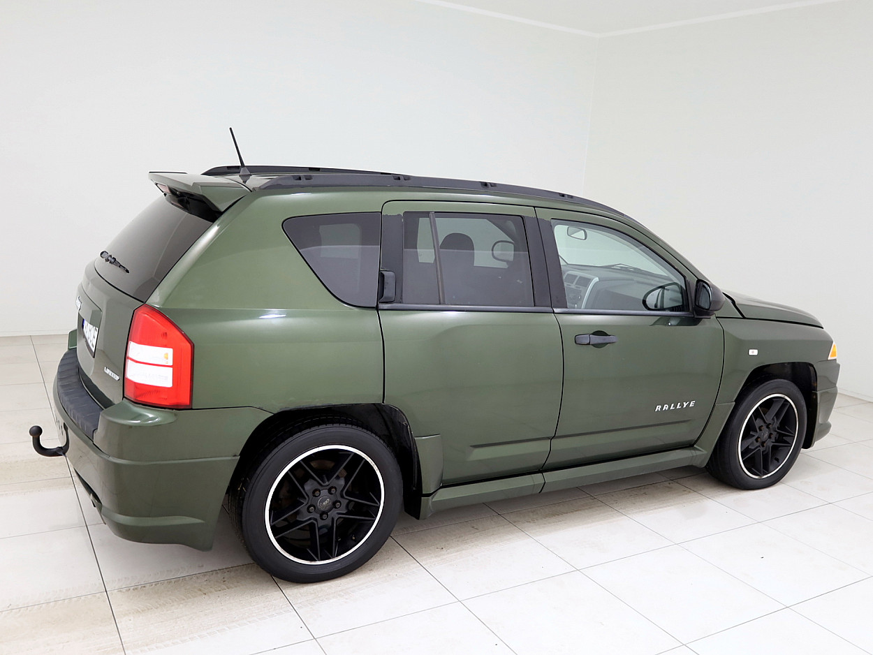 Jeep Compass Rallye ATM 2.4 125 kW - Photo 3