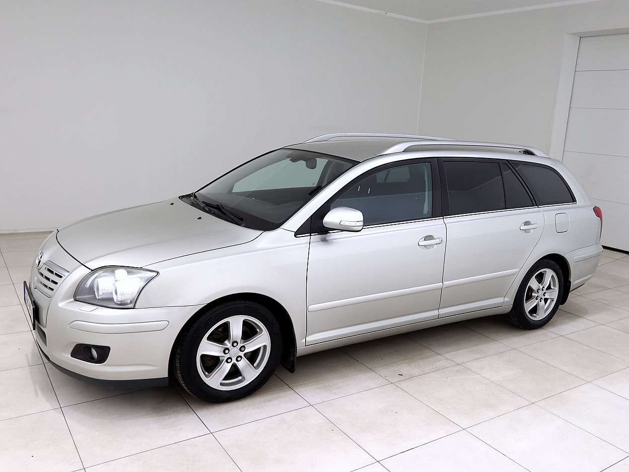 Toyota Avensis Linea Sol Facelift ATM 2.0 108 kW - Photo 2