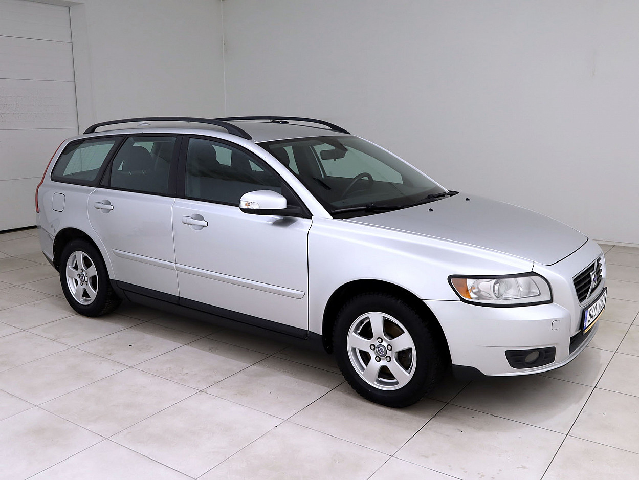 Volvo V50 Momentum Facelift 1.6 D4 80 kW - Photo 1