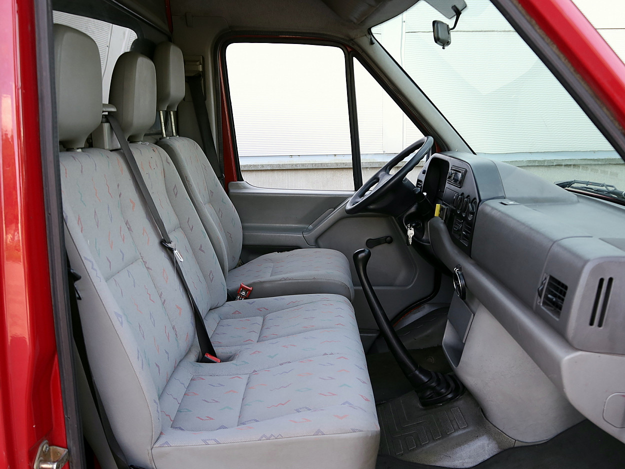 Volkswagen LT 35 Kasten 2.5 TDI 80 kW - Photo 6