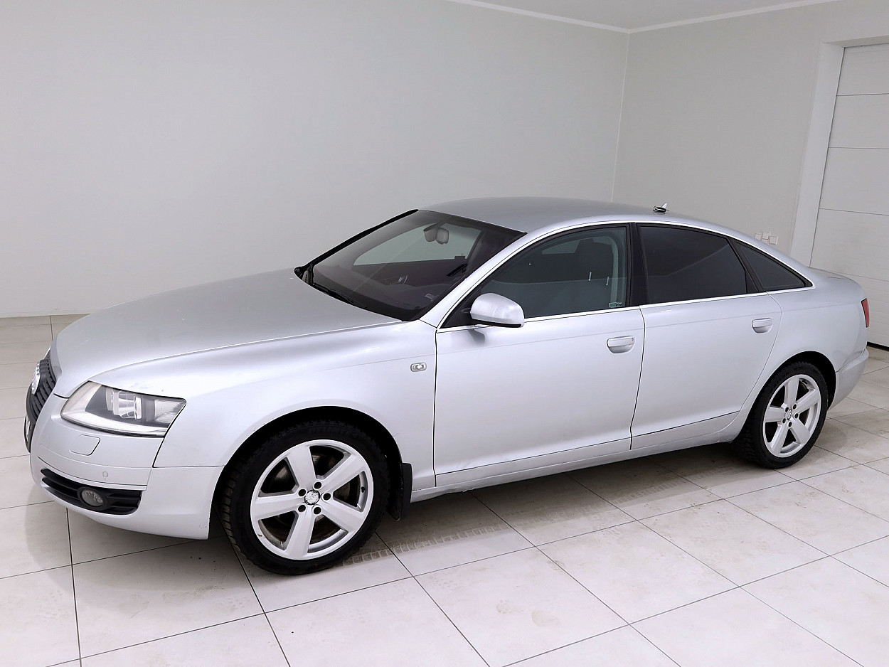 Audi A6 Comfortline Quattro ATM 3.1 188 kW - Photo 2