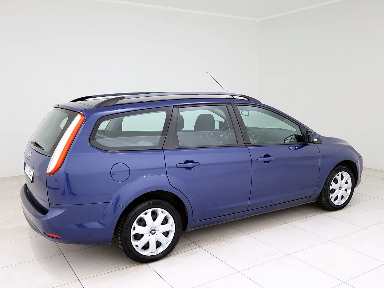 Ford Focus Turnier Facelift 1.6 74 kW - Photo 3