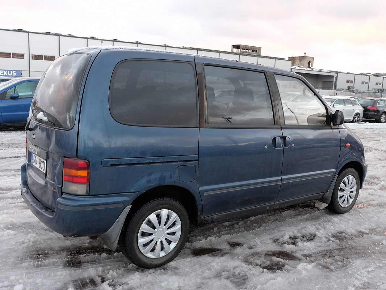 Nissan Serena 2.0 49 kW - Photo 3